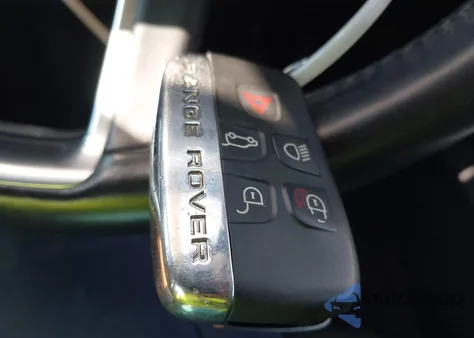 2013 Land Rover Range Rover Evoque Pure Plus из США, поврежденный, VIN SALVR1BG8DH774587